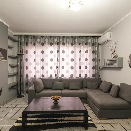 Cozy Near Of *
