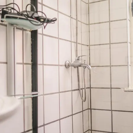 Cozy Near Of Apartment Tirana